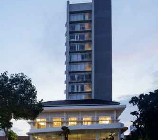 Hotel Kampi Surabaya
