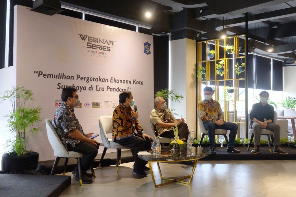 Seminar Inspiratif Bersama Sekretaris Daerah Surabaya di Royal Tulip Darmo