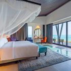 Menikmati Indahnya Pantai Dari Kamar Hotel, Berikut Hotel Tepi Pantai di Jawa Timur