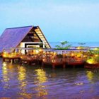 Kampung Sampireun Resort : Resort Menyatu dengan Alam
