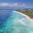 Bisa Redakan Stres dan Punya Air yang Jernih, Inilah 4 Danau Bening di Indonesia