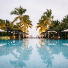10 restoran paling top di Bali dengan fasilitas kolam renang gratis