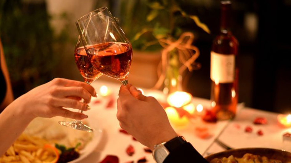 Exquisite Valentine Intimate Dinner di ASTON Jember