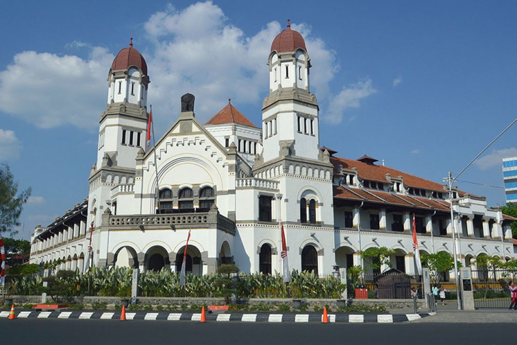 6 Rekomendasi Hotel di Kota Atlas a.k.a Semarang!