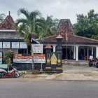 Walikota Surabaya Hadiri Pameran Batik Dalam Rangka Pembukaan HUT MNC Land ke 15