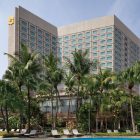 Berbagi Kebaikan dengan Santunan, Perayaan 36 Tahun Bersama Lima Properti Swiss-Belhotel International di Surabaya