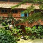 Yuk Staycation ke De Wanoja House Bogor: Vibesnya Seperti Rumah Sultan