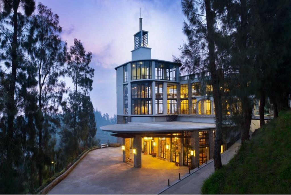 Hotel Mewah Berselimut Kabut, Dekat Dengan Wisata Taman Nasional Bromo Tengger Semeru
