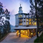 Pilihan Hotel Nyaman Dekat Uptown Park Summarecon Mall Serpong untuk Nonton Konser Wave to Earth