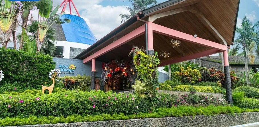 Penginapan ‘Klub Bunga Butik Resort’ Tawarkan Pemandangan Kota Batu Dari Ketinggian