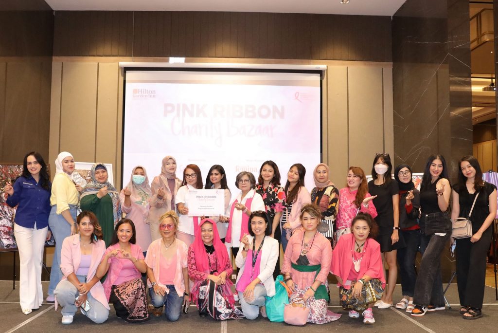 Hilton Garden Inn Jakarta Taman Palem Selenggarakan Pink Ribbon Charity Bazaar