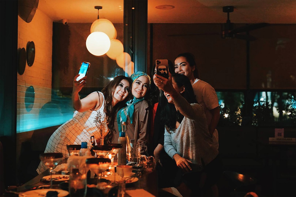 8 Rekomendasi Tempat Buka Puasa di Surabaya Yang Dapat Kalian Kunjungi Untuk Acara Buka Bersama