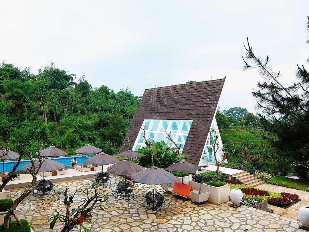 Green Forest Resort Bandung, Resort Unik Dengan Fasilitas Chapel Romantis Cocok Untuk Pengantin Baru