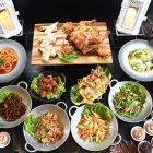 Makan Pecel Sembari Gowes di Arcadia Hotel Surabaya