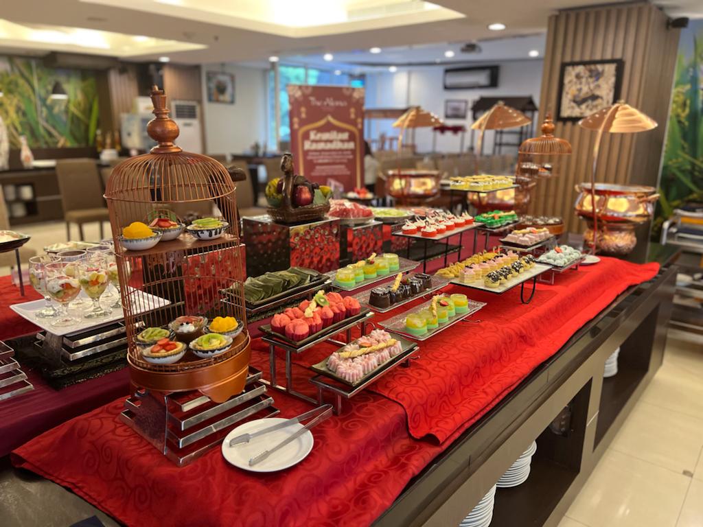 List Buka Puasa All You Can Eat Di Beberapa Hotel Bintang 4 Di Surabaya
