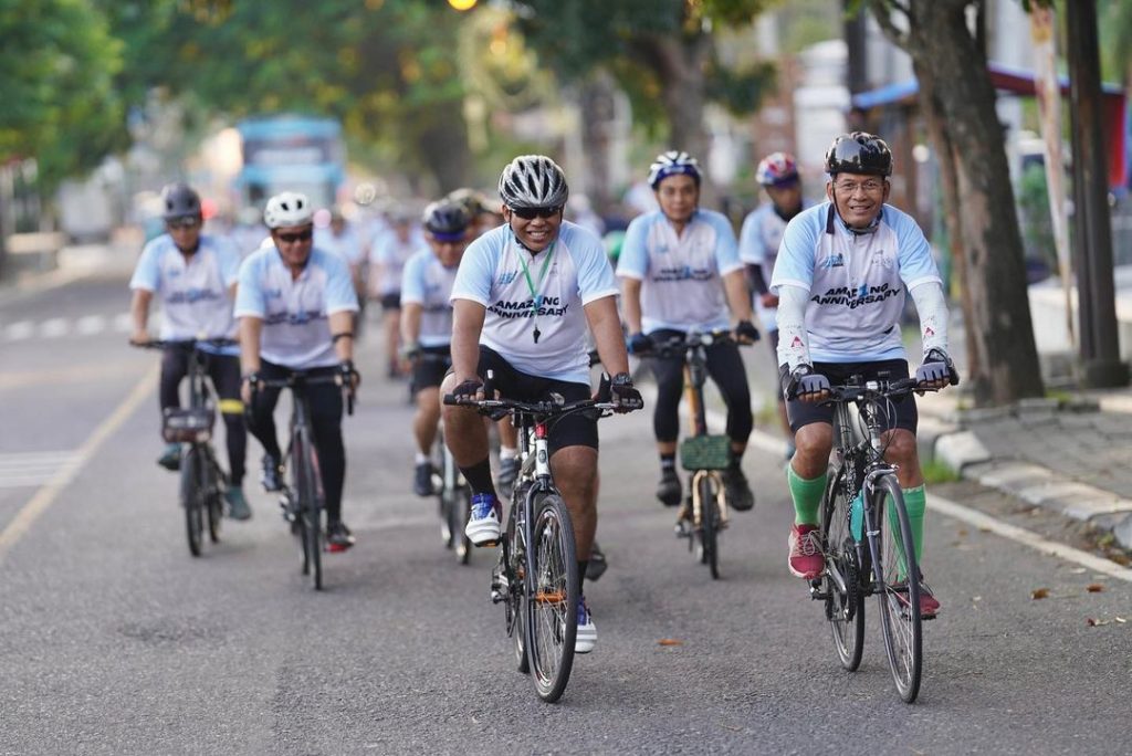 Ratusan Peserta Meriahkan Fun Bike 10K Perayaan HUT Pertama Hotel Aruss Semarang