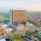 Hotel dengan Tipe Villa dan Kolam Renang Privat Malang