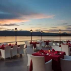 Four Points by Sheraton Surabaya, Pakuwon Indah mengenalkan “MonSoon Alfresco Dining” dengan Outdoor Sunset BBQ