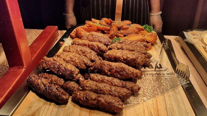 Sambut Tahun Baru 2024, Aston Cirebon Siapkan Lamb Cofta, Kuliner Timur Tengah Favorit