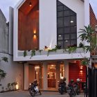 Rumah Heritage Batik Keris, Omah Lowo yang Disulap Menjadi Bangunan Bak Rumah Megah Eropa