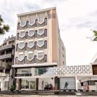 Hotel GranDhika Pemuda Semarang Berkolaborasi dengan UMKM Kota Semarang Membuat Batik Corner