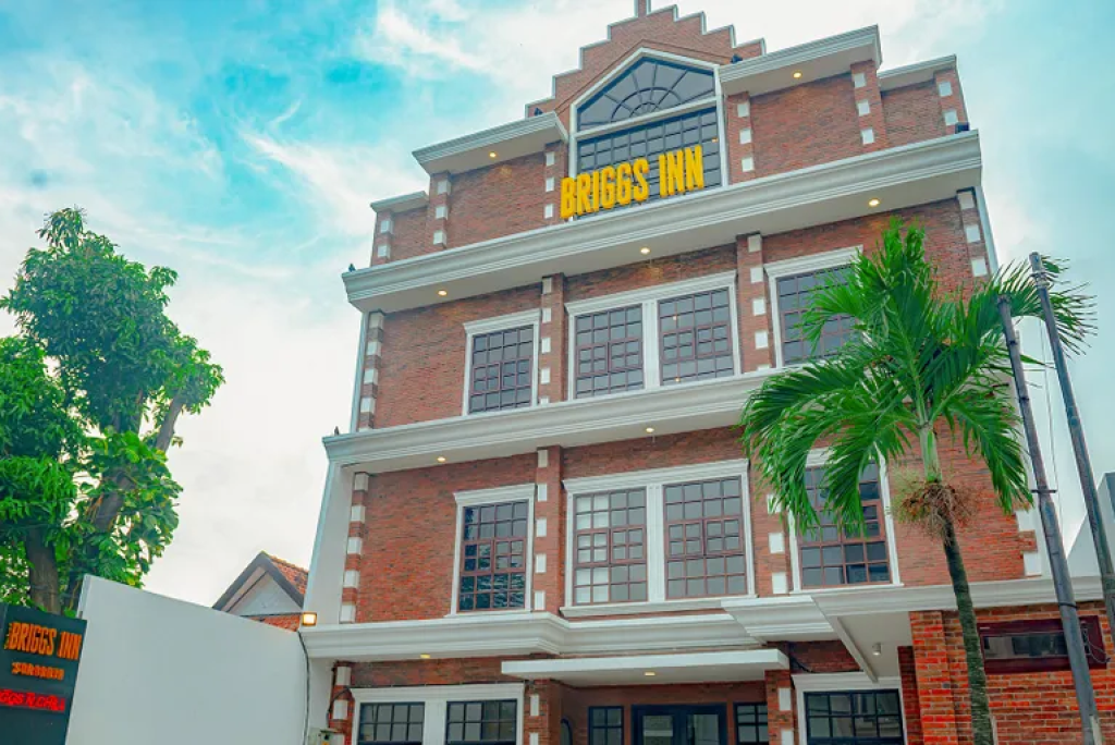 Staycation dengan Layanan Netflix di Briggs Inn Surabaya