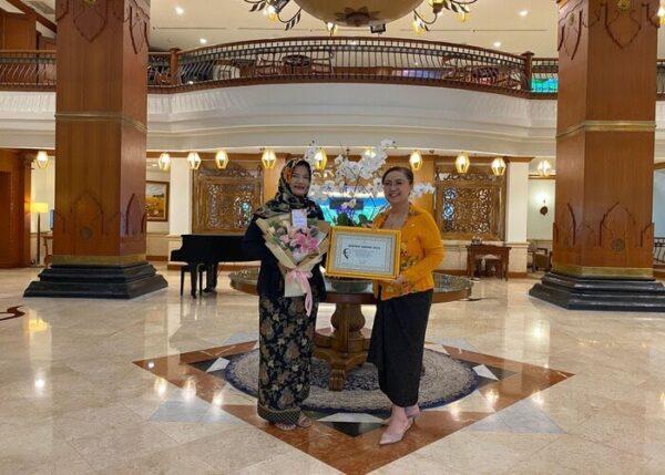 The Sunan Hotel Solo Persembahkan Kartini Award Kepada Dua Tokoh ...