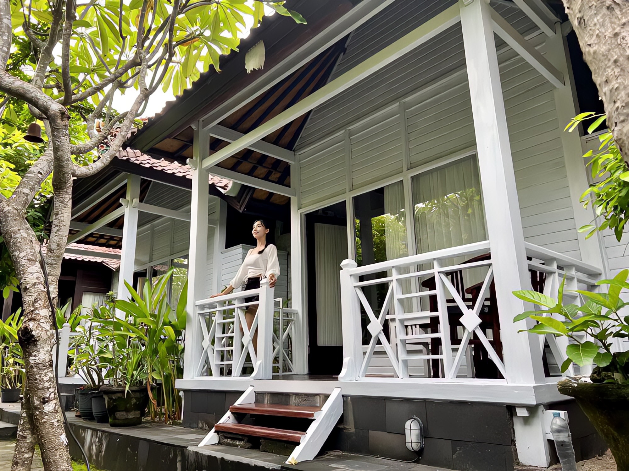 5 Pilihan Hotel Tepi Pantai yang Mengagumkan di Nusa Lembongan, Bali