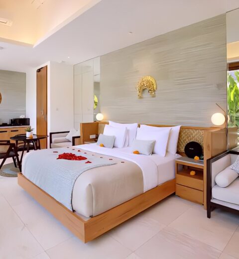 Menginap di De Pointe Resort & Resto, Hotel di Bogor yang Memiliki Balkon Unik