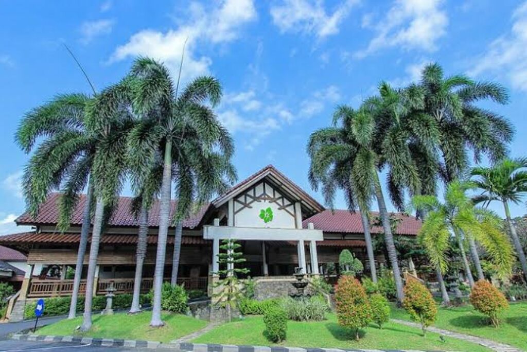 Lombok Garden Hotel: Penginapan Asri di Jantung Kota Mataram