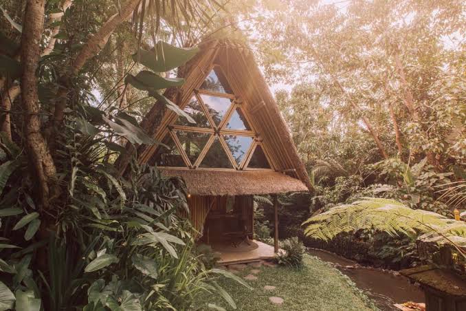 Keindahan 5 Hotel Bambu di Bali, Sensasi Menginap yang Menyatu dengan Alam