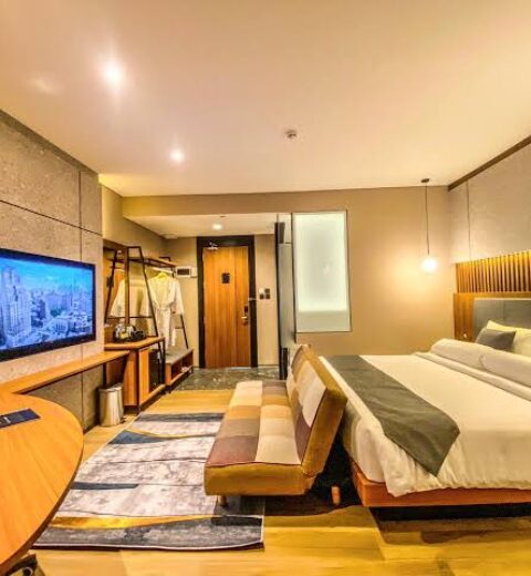 Vaza Hotel, hotel canggih dengan menyusung teknologi modern di Surabaya