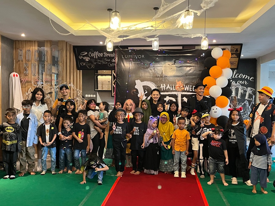 Gempar Halloween! Mom & Kids Party Ramaikan Luminor Hotel Jember