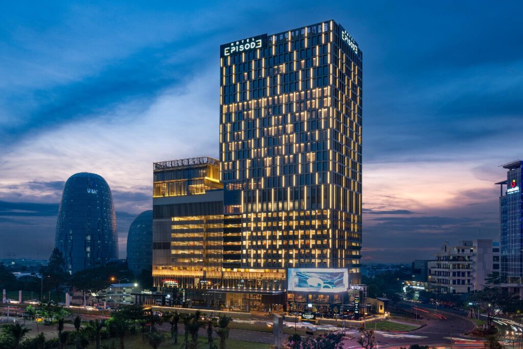 The Magical Sparks: Keajaiban Natal dan Tahun Baru 2025 di Hotel Episode Gading Serpong