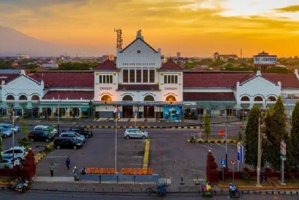 5 Hotel Terbaik di Cirebon untuk Staycation Seru Natal & Tahun Baru!!!