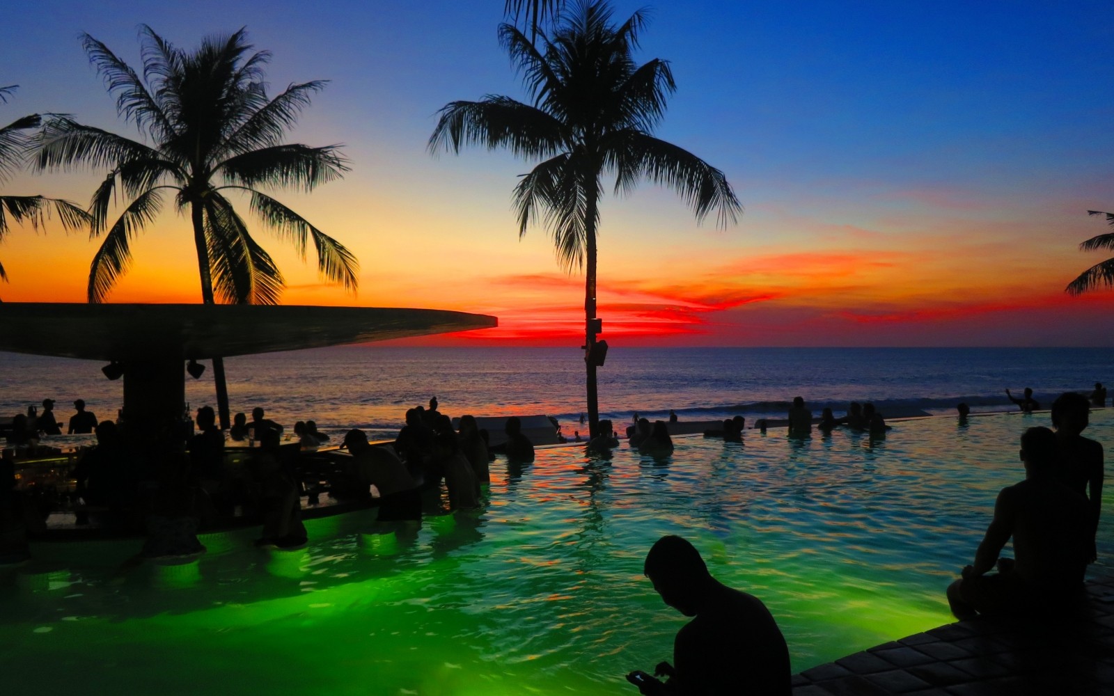 Rekomendasi tempat liburan natal dan tahun baru di bali