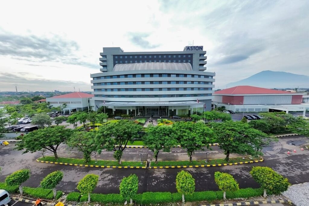 Sambut Imlek, Hotel Aston Cirebon Hadirkan All You Can Eat Dinner hingga Berbagai Pertunjukan Menarik