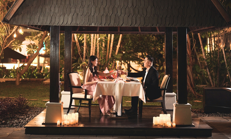 Dinner Romantis di Gazebo Privat