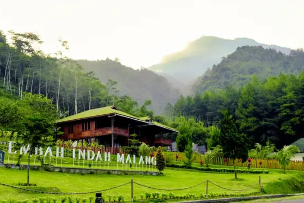 Glamping di Lembah Indah Malang Surga Kecil di Kaki Gunung Kawi