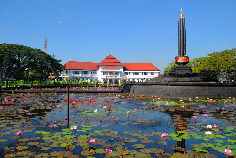 4 Rekomendasi Kafe Romantis di Malang untuk Dinner Valentine 2025 yang Menyenangkan!!!