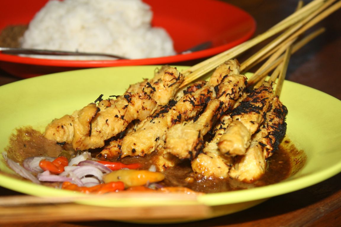 Sate Klopo Ondomohen Bu Asih