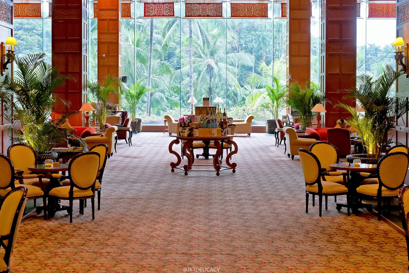 Shangri-La Hotel Surabaya