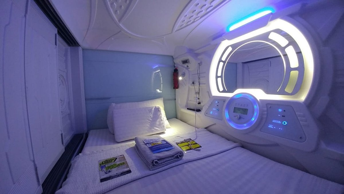 Tab Capsule Hotel