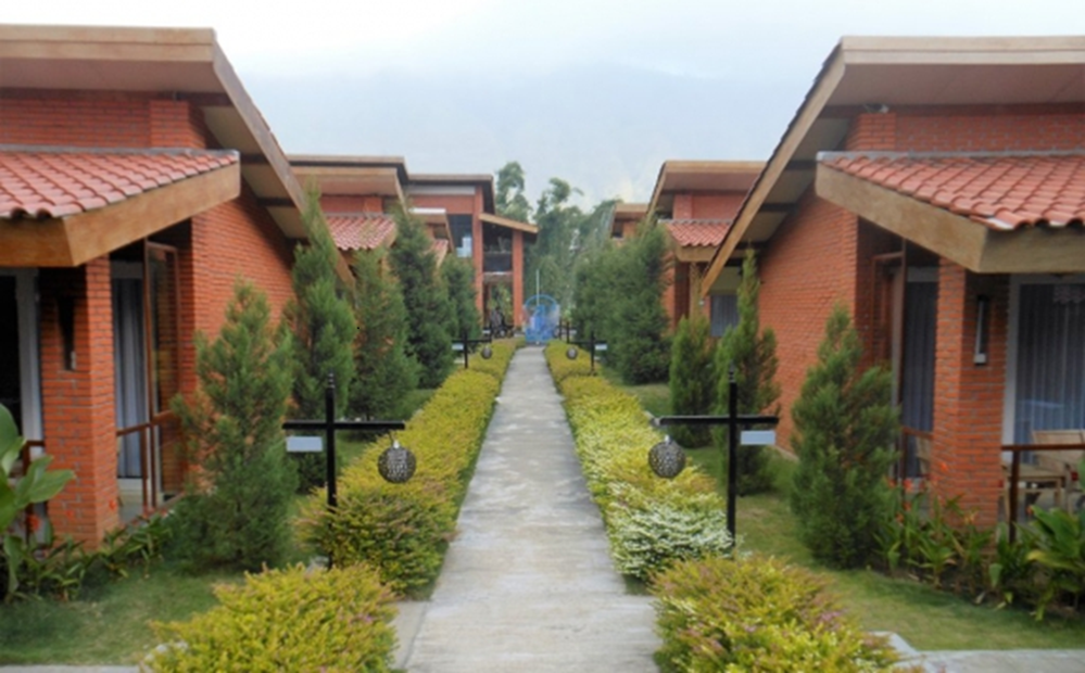 Bromo Terrace Hotel terletak di kaki bukit Ringgit