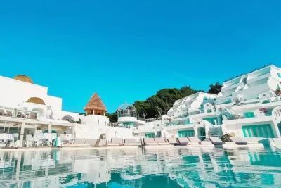 Local Collection Hotel