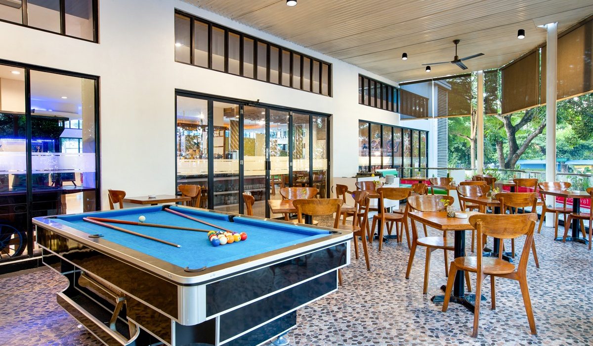 Outdoor Lime Coffee Shop & Lounge