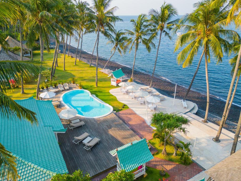 Seraya Hotel & Resort