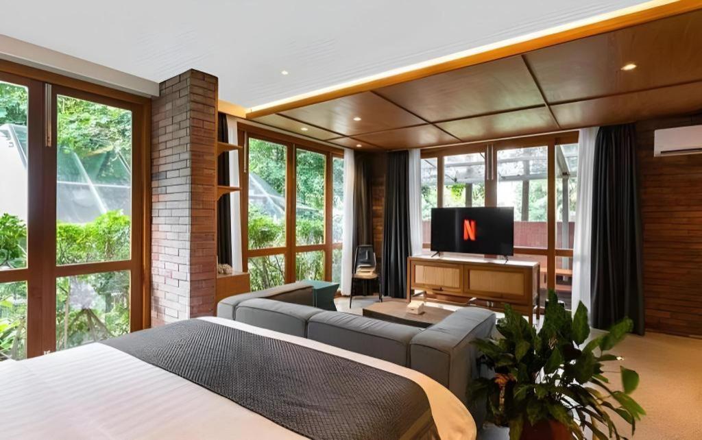 The House Tour Hotel Middletown