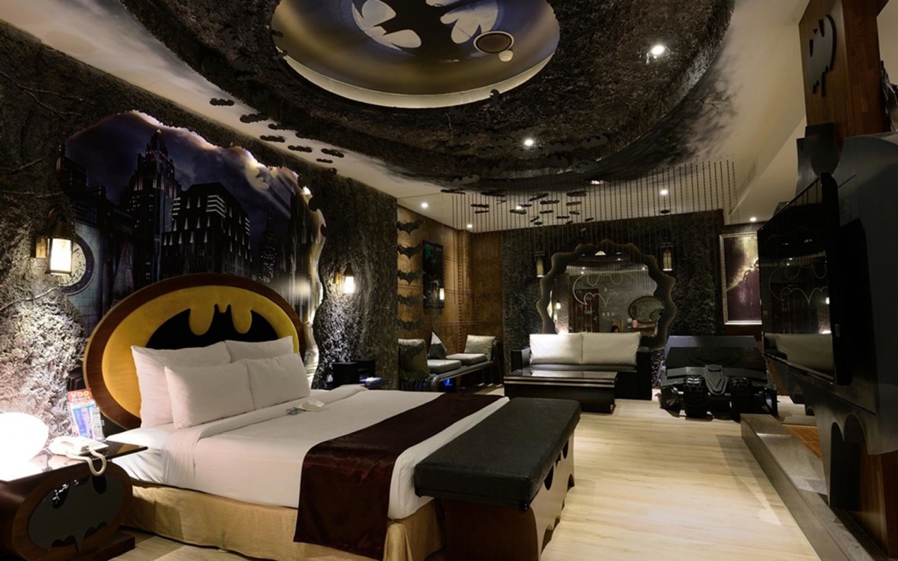 Eden Motel (Batman Suite)