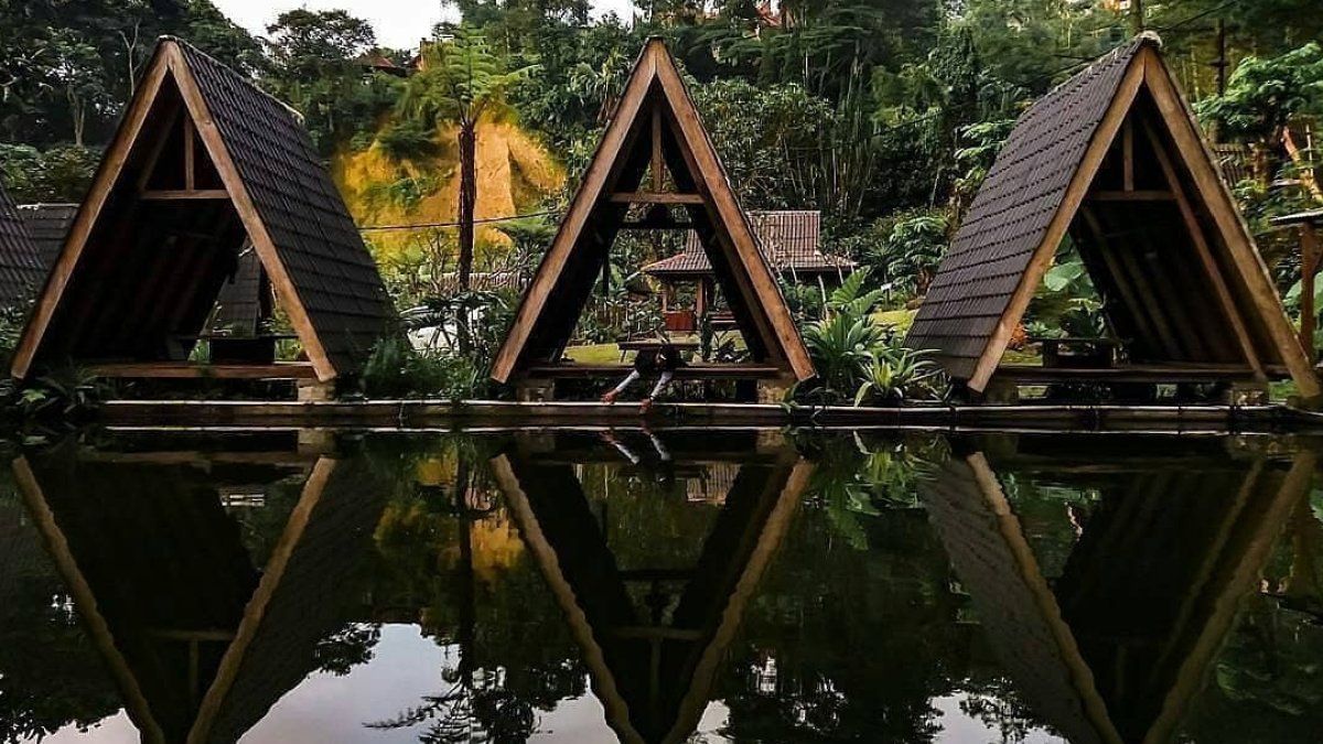 Imah Seniman Resort